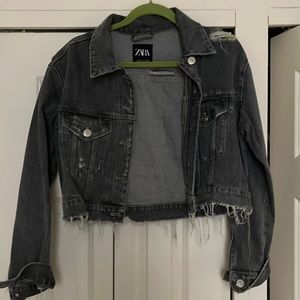 Zara cropped jean jacket size small
